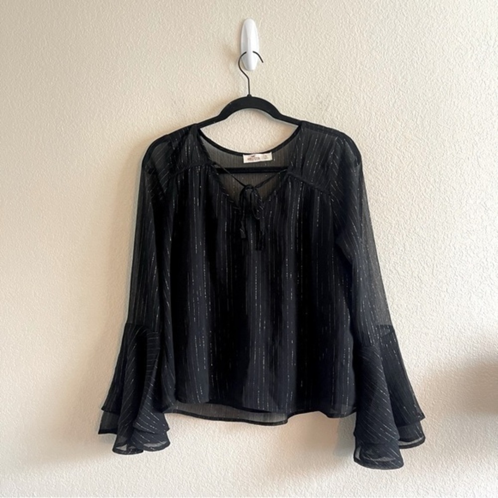 Hollister Black Sheer Bell Sleeve Metallic Blouse Whimsigoth Womens Size Small